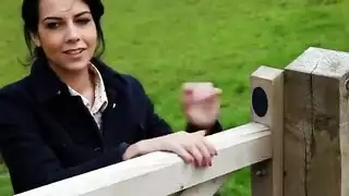 جلسة سكس أشقاء: لقاء مطبخ فوضوي