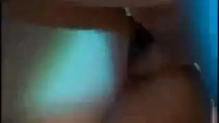 شقراء ساخنة تمارس الجنس مع فحل أسود ممتلئ في جلسة مليئة بالبخار