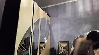 شريط جنسي صريح لثلاثي مراهقات شقراء وسمراء