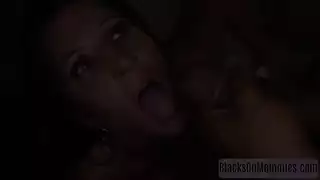 العريس المعدم يمول جلسة جماع