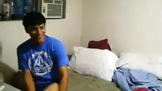 نيك ناءمة فلفراش معه