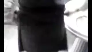 منه شلبي بالمايوه في فيلم بحب السيما8vx7yc37nsn3