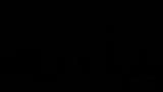 شهوة صريحة: سيدات مسيطرات بالكعب العالي تركب وتشتم بوحشية رجلاً زائد الوزن بقضيب صغير