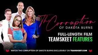 مراهقة عربية تحصل على قذف داخلي قوي من الوصي الأكبر سنًا