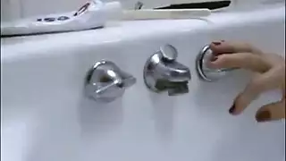 كسر المحرمات العائلية: جلسة إباحية جامحة