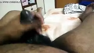كلابات الشعر الأحمر في وضعية الكلب المكثفة