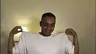 فتاة أفغانية مثيرة في فعل ثلاثي صعب