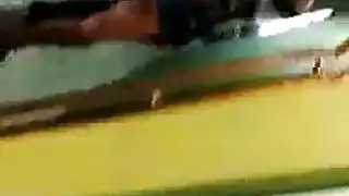 ستيلا كارما: عاهرة شقراء تواجه قضيبًا عملاقًا في مشهد إكس إكس إكس