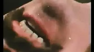 نجوم الإباحية الخفية: نساء يسيطرن على القضيب في مشاهد هاردكور