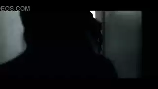 هي تريد لسانه بعمق: مشهد إباحي صريح للركوب على الوجه